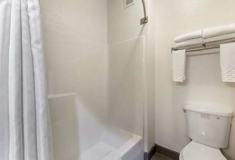 Люкс с гидромассажем, Best Western Plus South Hill Inn