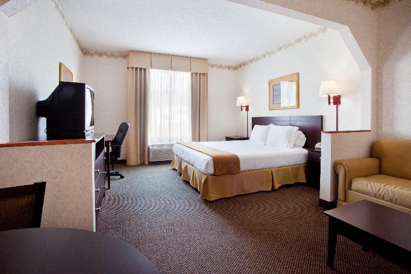 Стандартный Номер Кровать Кинг, Holiday Inn Express Hotel & Suites Hiawassee, An Ihg