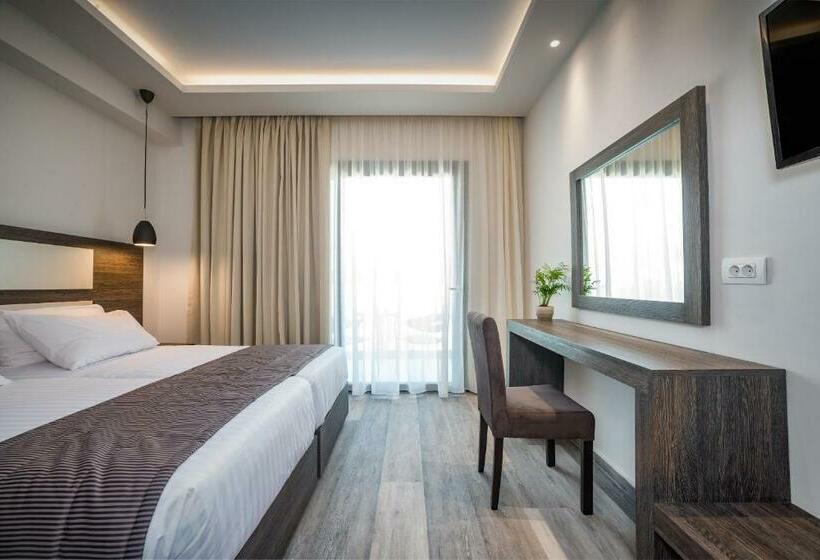 Номер Deluxe Вид на Город, Abaton Luxury Resort