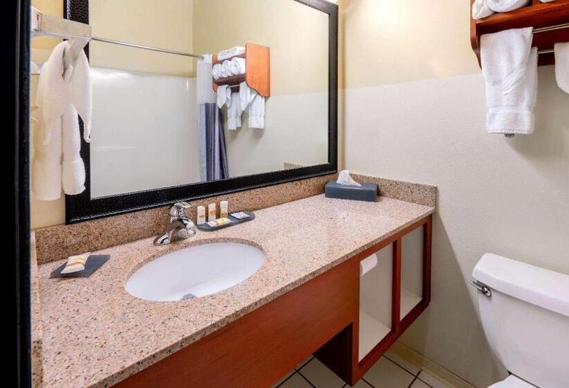 Номер Deluxe, La Quinta By Wyndham Helena