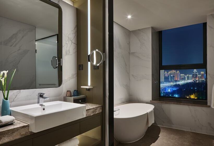 标准间, Crowne Plaza Wuhan Development Zone, An Ihg