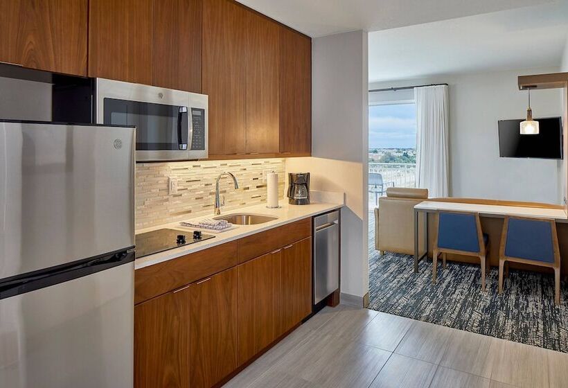 Студия Стандарт Двуспальная Кровать, Residence Inn St. Petersburg Tierra Verde