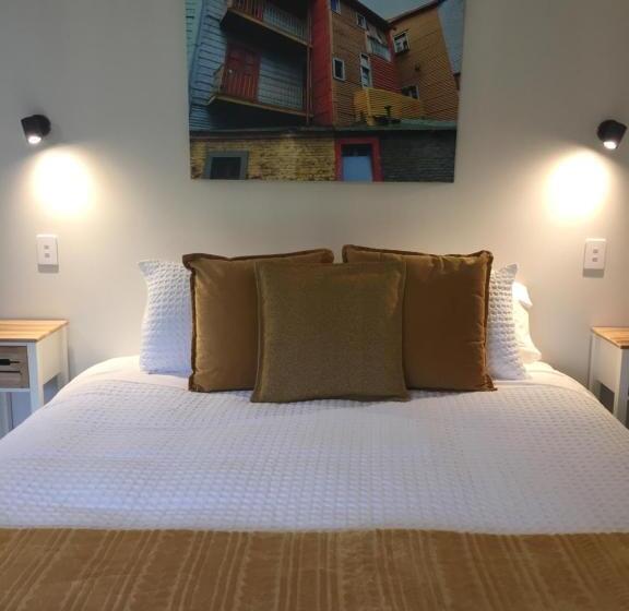 اتاق لوکس با چشم‌انداز باغ, The Garden Room At Te Anau Country Accommodation