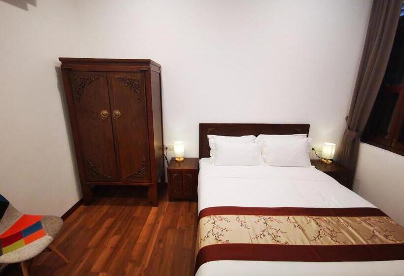 اتاق سوپریور با تخت بزرگ, Mclane Boutique