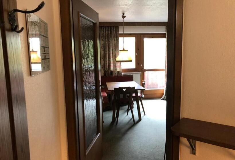 إستوديو قياسى, Chalet Elfie