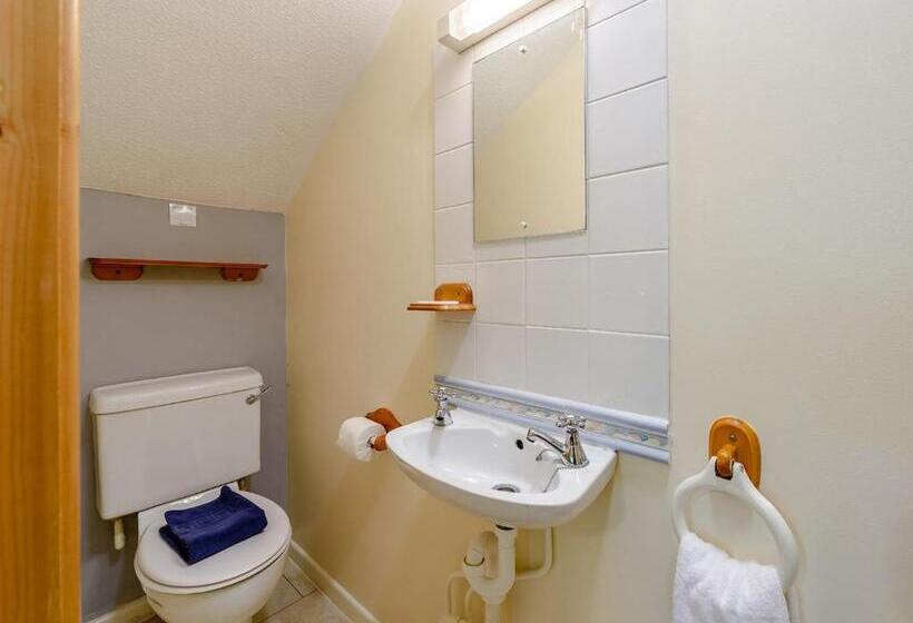Дом 3 Спальни, Bulworthy Forest Lodges