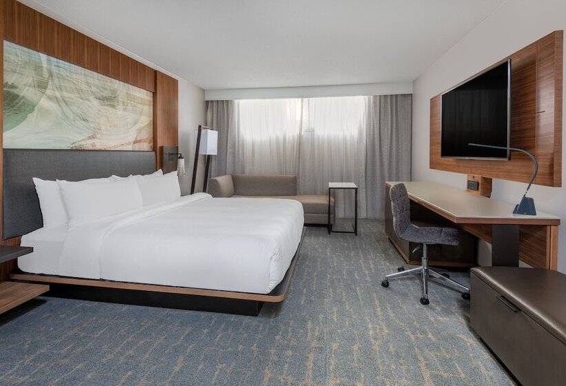 스위트, Madison Marriott West