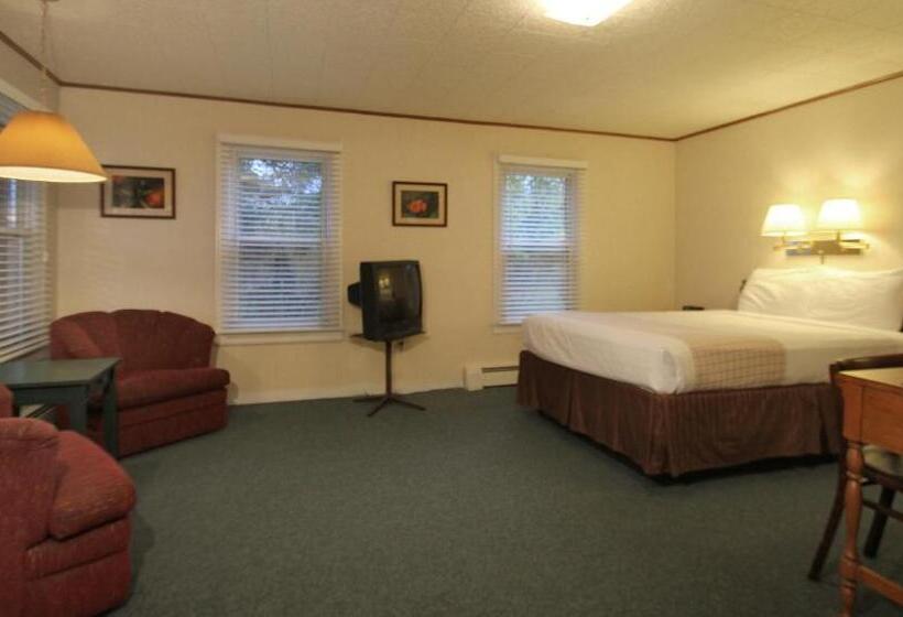 Номер Стандарт, Maple Leaf Motel