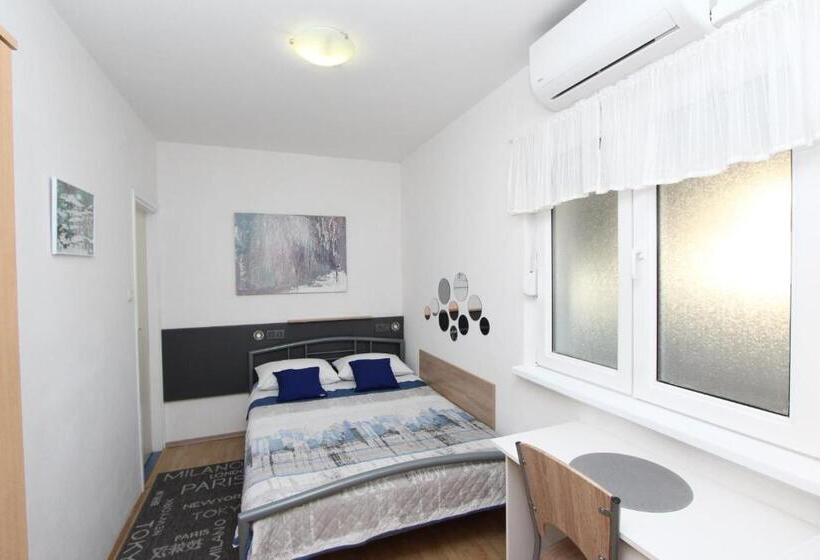 Camera Standard Individuale, Apartments Eva