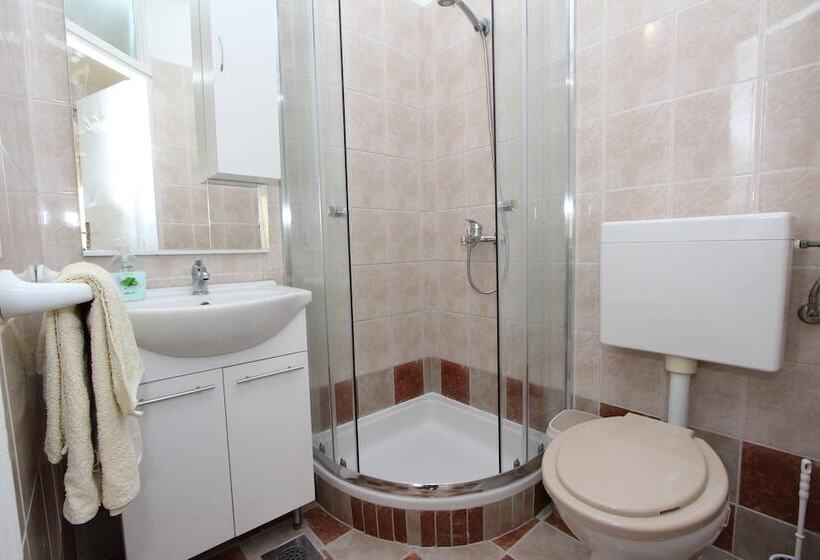 Monolocale Comfort Vista Mare, Apartments Eva