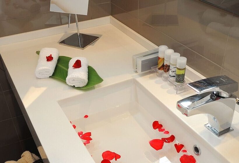 Люкс Superior Вид на Море, Iakovakis Suites & Spa