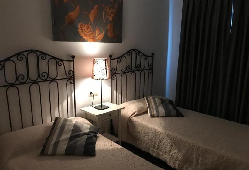 Дом 4 Спальни, Casa Campo