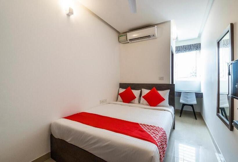 三人经典房间, Super Townhouse Hebbal