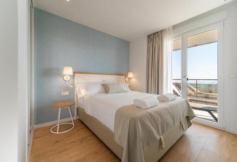 ２ベッドルームアパートメント, Ahoy Apartments