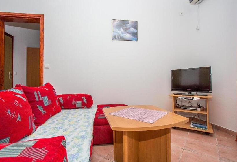 آپارتمان 1 خوابه, Apartments Bionda