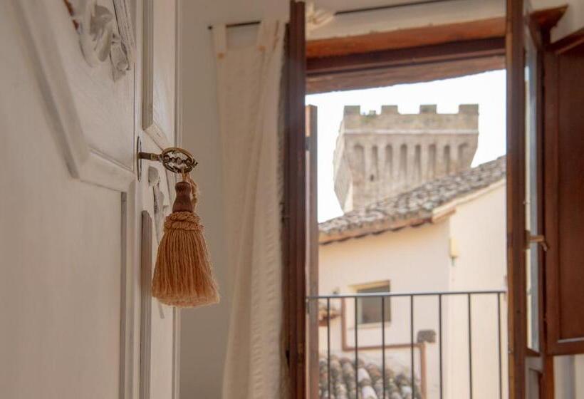 اتاق استاندارد, Torre Della Botonta