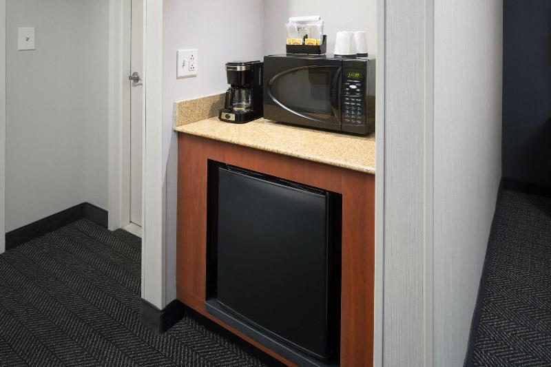 Стандартный Номер Кровать Кинг, Courtyard Shelton