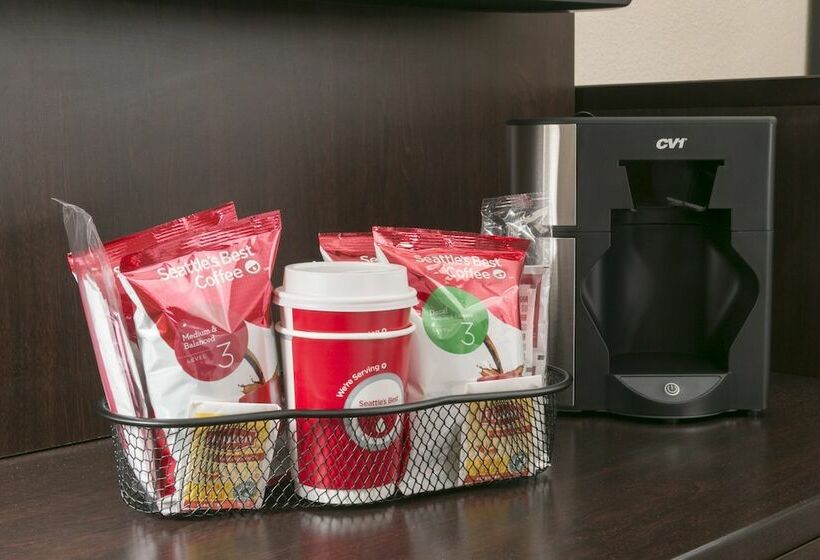 Номер Премиум, Red Roof Inn Plus+ Austin South
