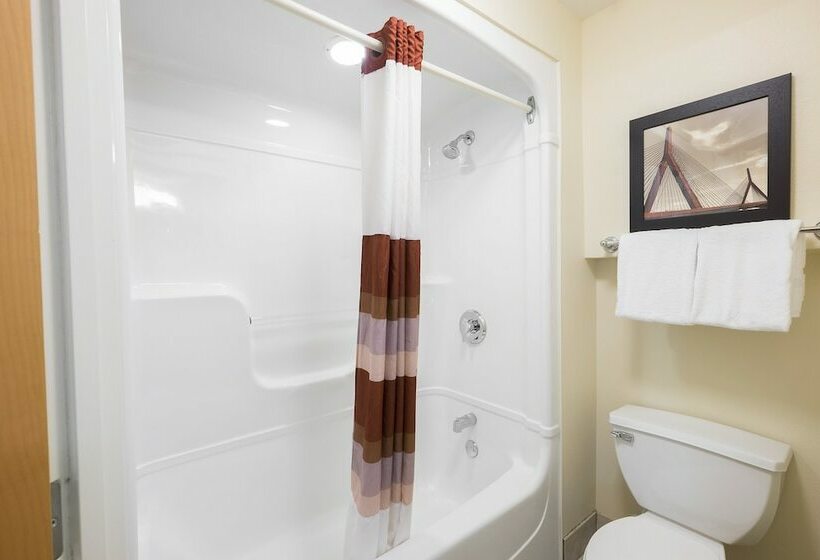 Люкс, Red Roof Inn Plus+ Austin South