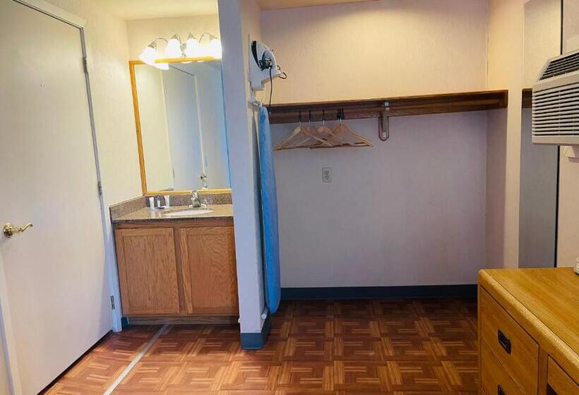 Номер Стандарт Адаптированный для Инвалидов, America S Best Value Inn Sandpoint