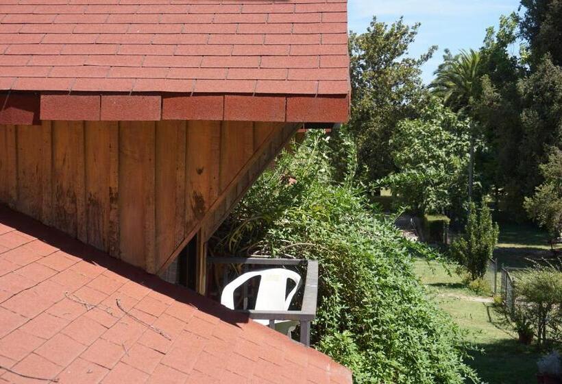 Четырехместный Номер Стандарт с Балконом, Los Pequenes