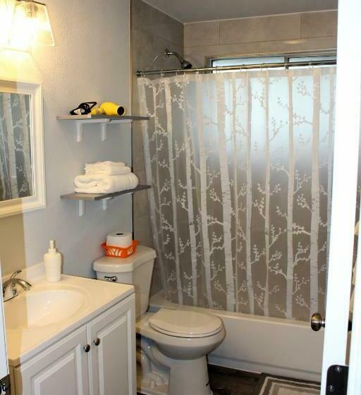 Четырехместный Номер Стандарт, Rainier Guesthouse
