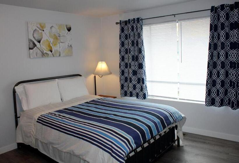 3 Bedroom Suite, Rainier Guesthouse