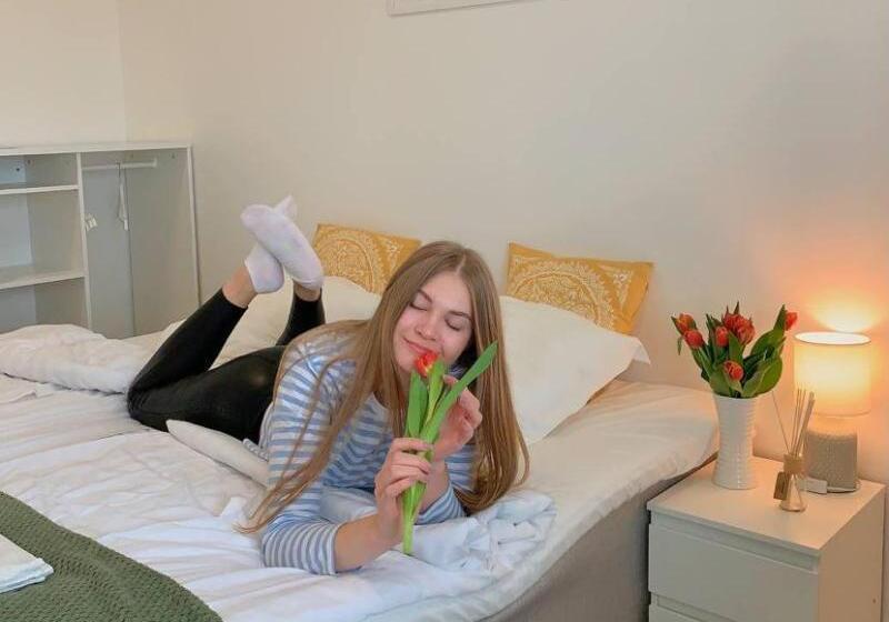 اتاق استاندارد با چشم‌انداز, Inn Tourist Hostel