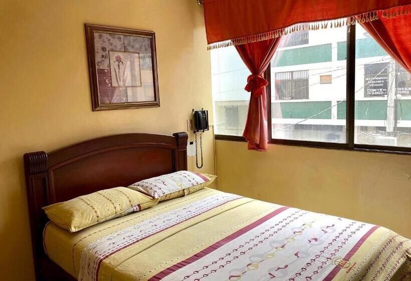 스탠다드 룸, Hostal Montesa