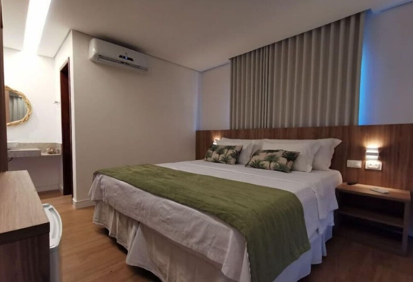 Четырехместный Номер Deluxe, Pousada Morro Do Farol