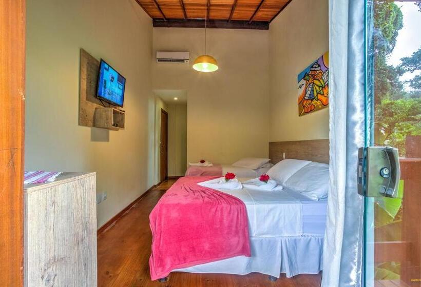 سوئیت با بالکن, I9 Embaú Flats & Suites