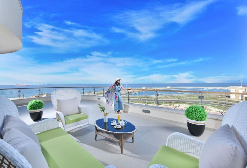 سوییت با چشم‌انداز جانبی دریا, Tolip Resort El Galala Majestic