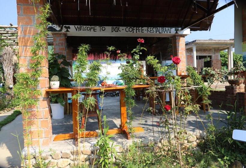 キングサイズベッドのスーペリアルーム, Phong Nha Friendly Home 2