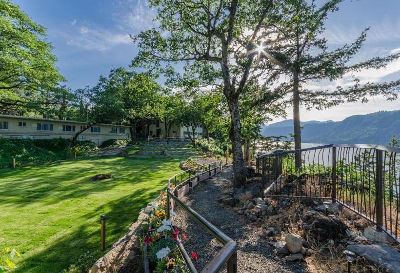 Номер Стандарт Вид на Реку, Westcliff Lodge