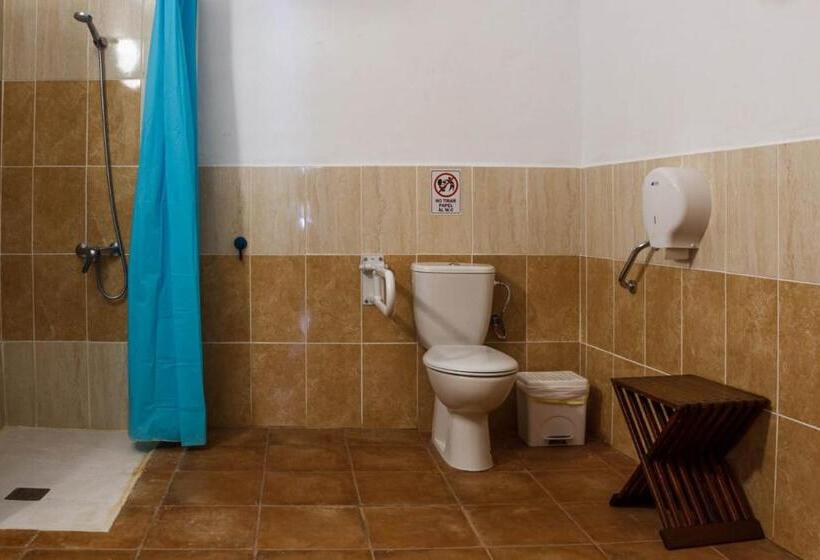 اتاق استاندارد با سرویس بهداشتی مشترک, Albergue San Jose De Los Llanos