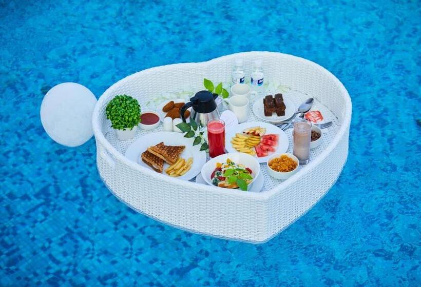 Четырехместный Номер Стандарт, Aureole Mrida   A Boutique