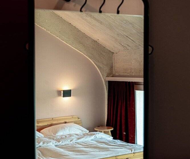 اتاق لوکس, Silo Design & Boutique Hostel Basel