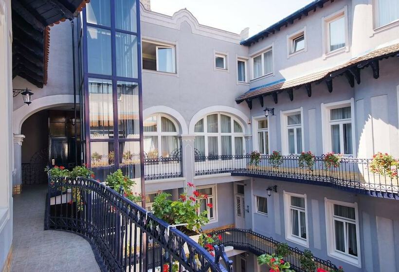 Номер Стандарт, Baross City