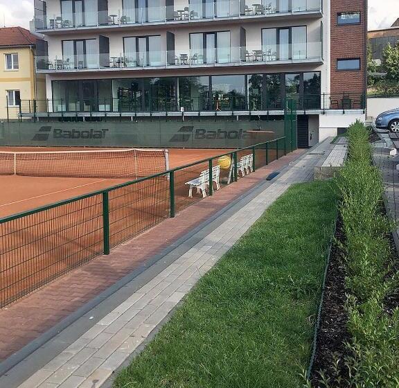 Студия Deluxe, Penzion Tenis Htk