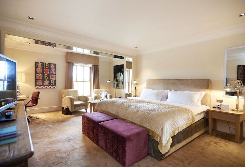 Номер Executive, Stoke Park Country Club Spa And