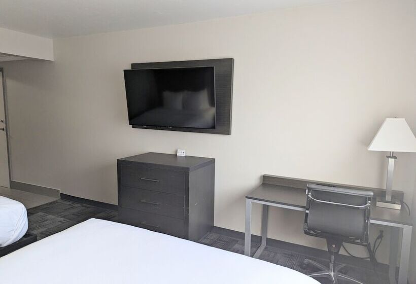 Номер Стандарт 2 Двуспальные Кровати, Americinn By Wyndham Green Bay Near Stadium