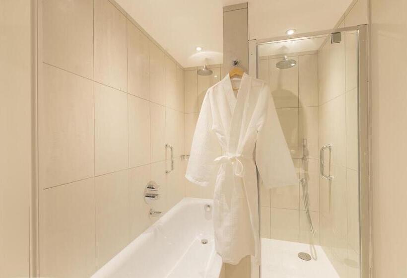 Номер Deluxe, The Bailey S Hotel London Kensington