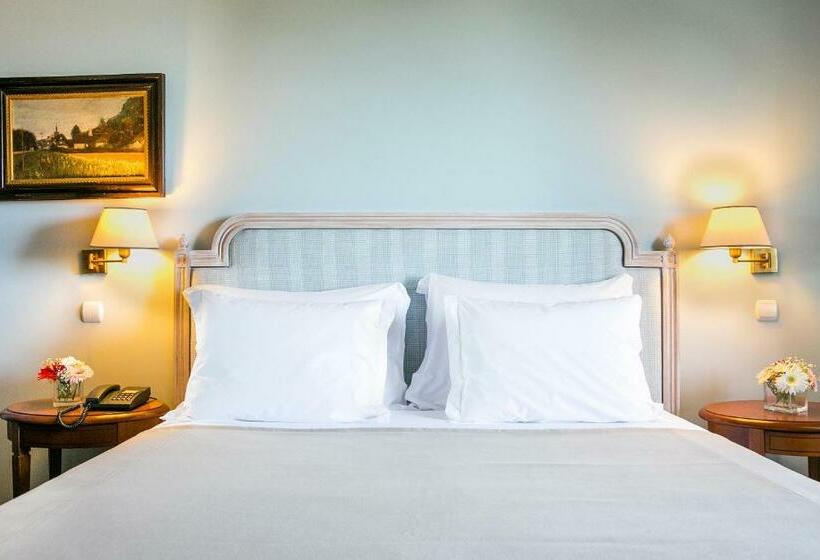 Quarto Deluxe Vista Cidade, Pestana Palace Lisboa Hotel & National Monument   The Leading Hotels Of The World