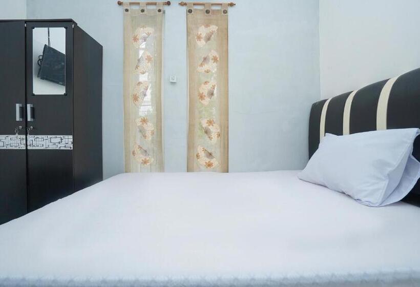エコノミーシングルルーム, Oyo Life 2498 Kost Putri Purimas 23