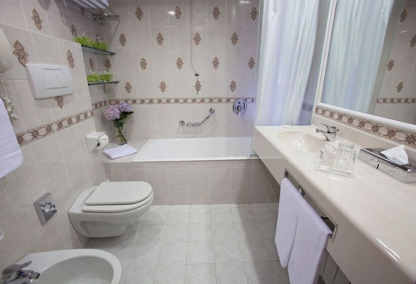 Номер Стандарт, Starhotels Vespucci