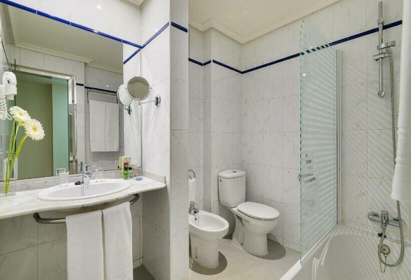 Triple Room Sea View, H10 Las Palmeras