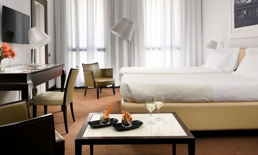اتاق پرمیوم, Unahotels Cusani Milano
