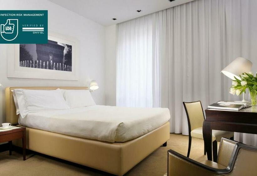 اتاق لوکس, Unahotels Cusani Milano