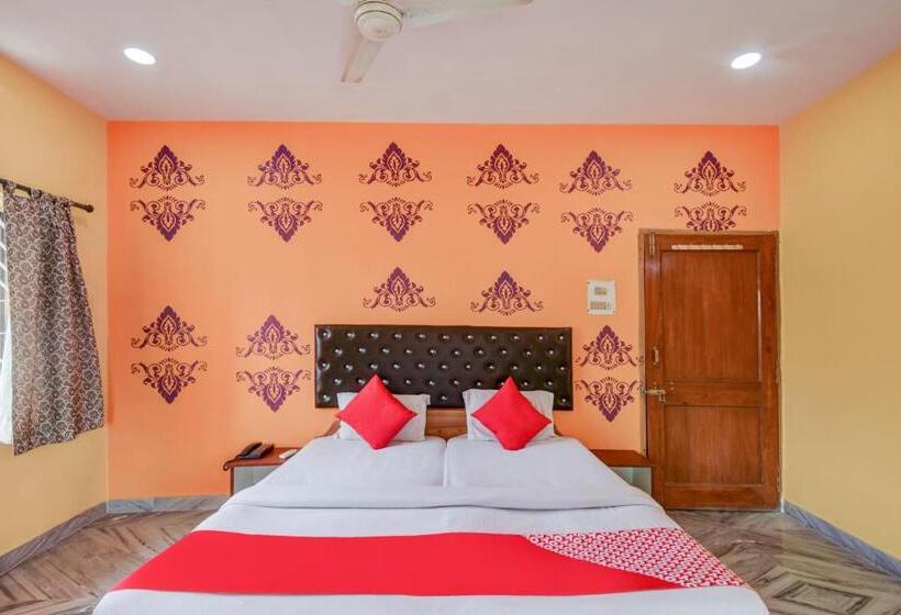 Трехместный Номер Deluxe, Super Hotel O Priyal Amrit Sagar