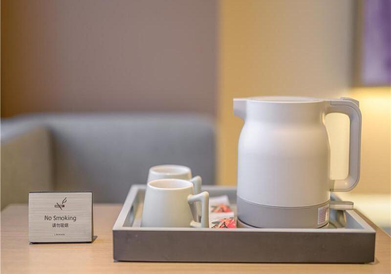 Номер Стандарт, Lavande Hotel Chengdou Qingbai River Phoenix Lake
